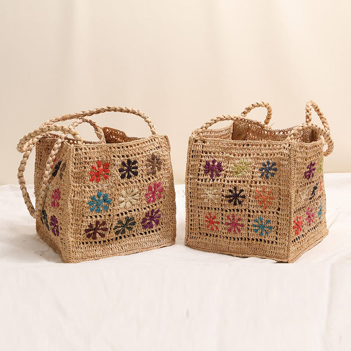 Handcrafted straw bag with colorful embroidery design Kalsten