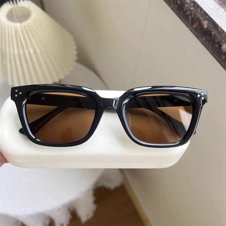 Women oversized sunglasses in modern geometric design Kalsten