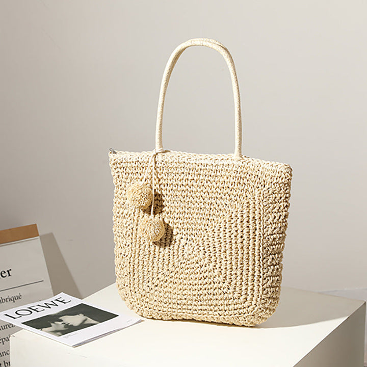 Handmade straw bag with pompom details Kalsten