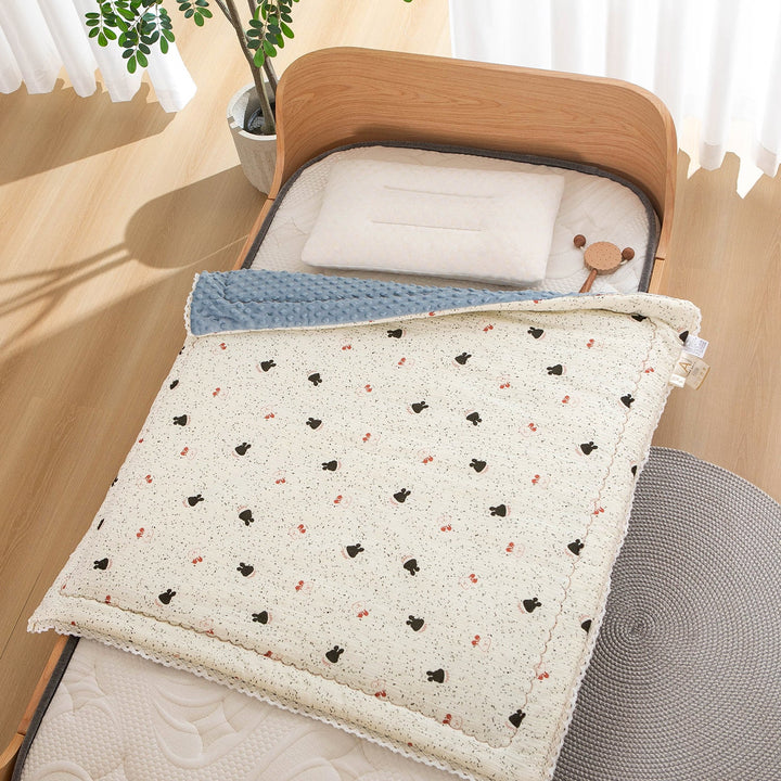 Women’s bedspread with high-quality floral design Kalsten