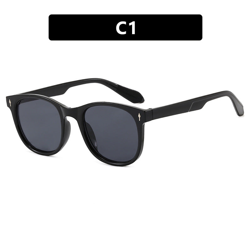 Women's stylish sunglasses with ergonomic frame and protective UV filter Kalsten
