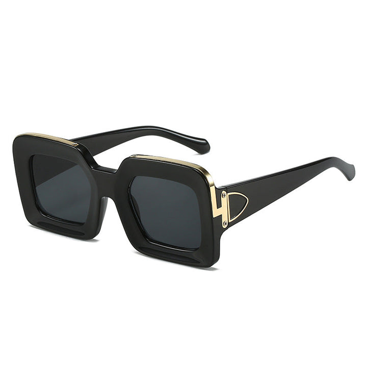 Women square sunglasses with luxurious design and golden accents Kalsten