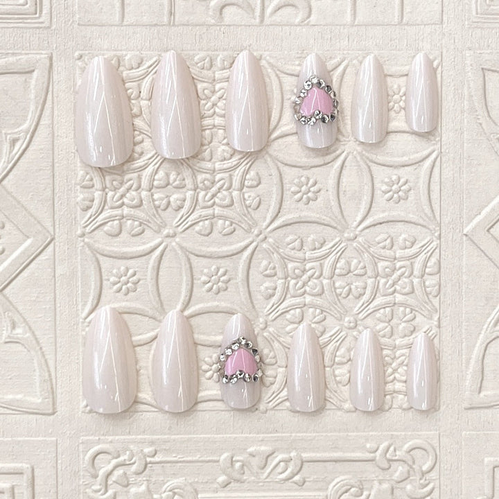 Glamorous Press-On Nail Art Set Kalsten