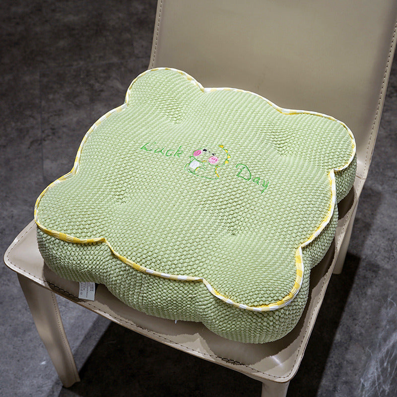 Plush seat cushion with flower pattern Kalsten