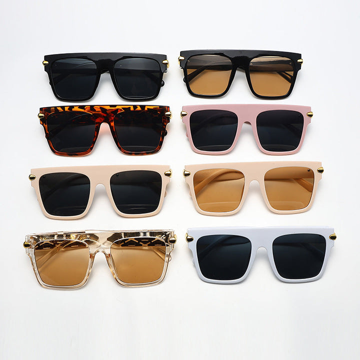 Ladies elegant designer sunglasses with luxurious frame accents Kalsten