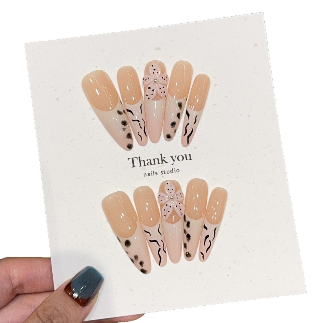 Elegant artificial nails with flower and animal design Kalsten