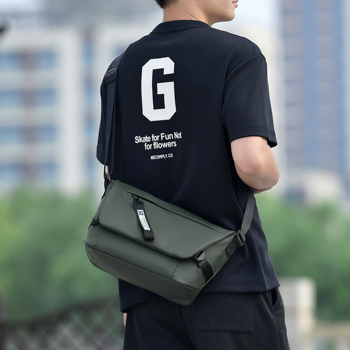 Contemporary Waterproof Messenger Bag Kalsten