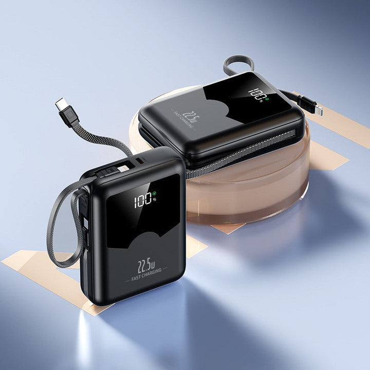 Portable fast-charging power bank with digital charge level display and intuitive operation Kalsten
