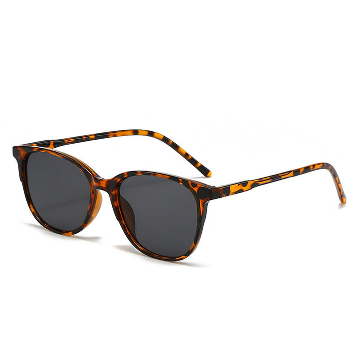 Women's fashionable and comfortable glasses with clear frame Kalsten