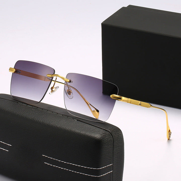 Women's fashionable square sunglasses with luxurious metal accents Kalsten