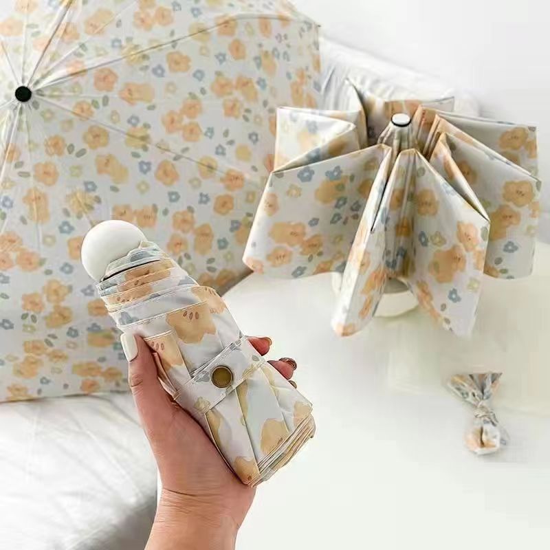 Women's Foldable Shopping Bag with Playful Design Kalsten