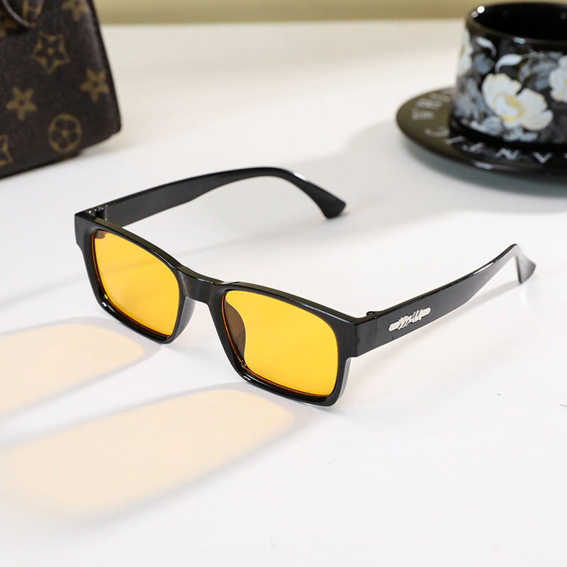 Women's fashionable reading glasses with elegant design Kalsten
