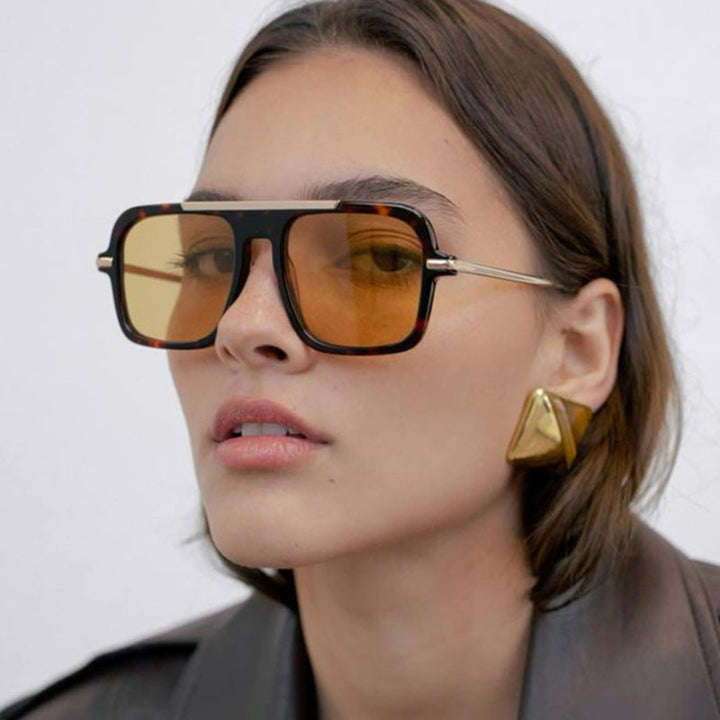 Women's square sunglasses with luxurious metal frame and sturdy lenses Kalsten