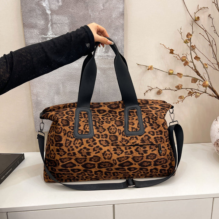 Tote bag with fruity design and multifunctional compartments Kalsten