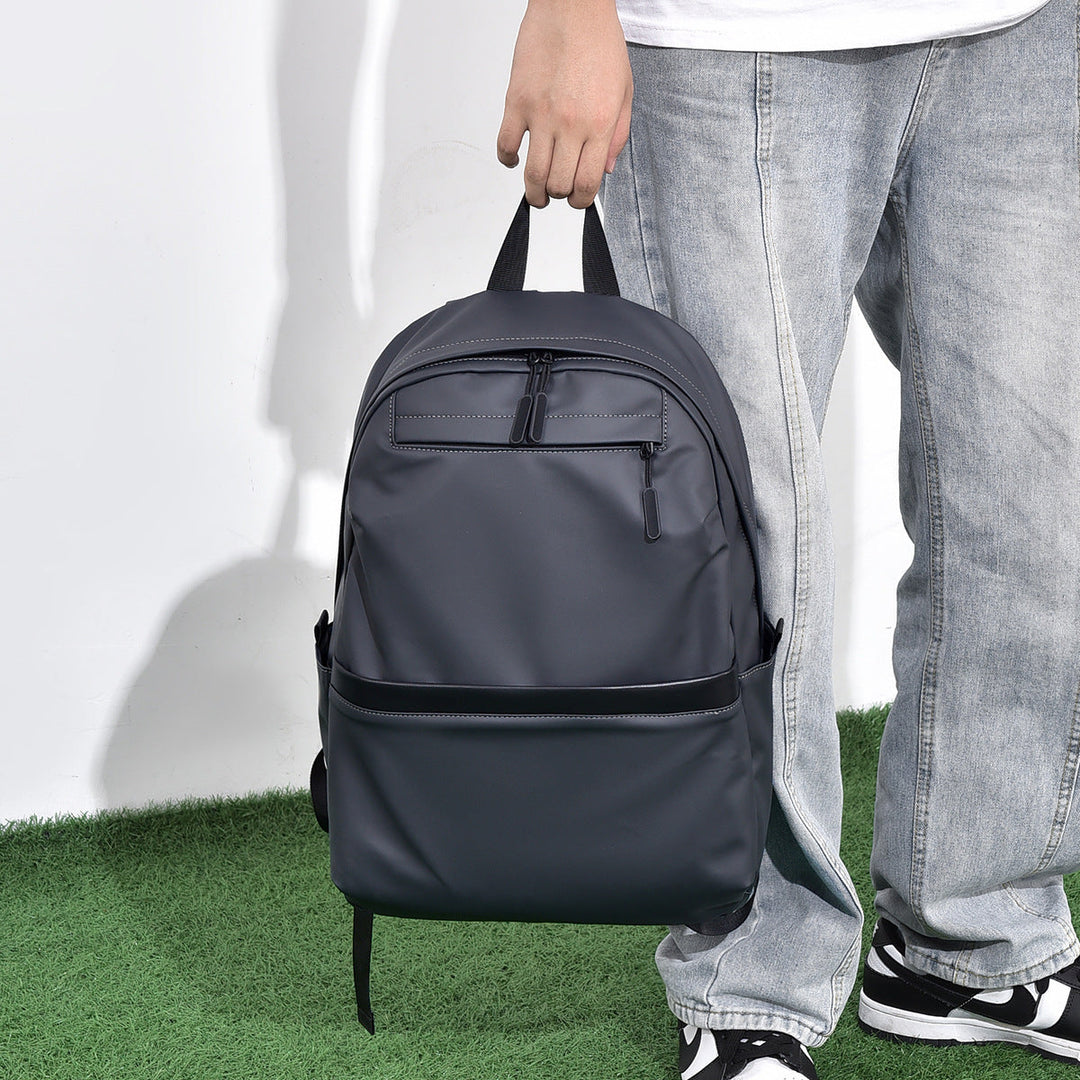Practical backpack with water-repellent material and ergonomic design Kalsten