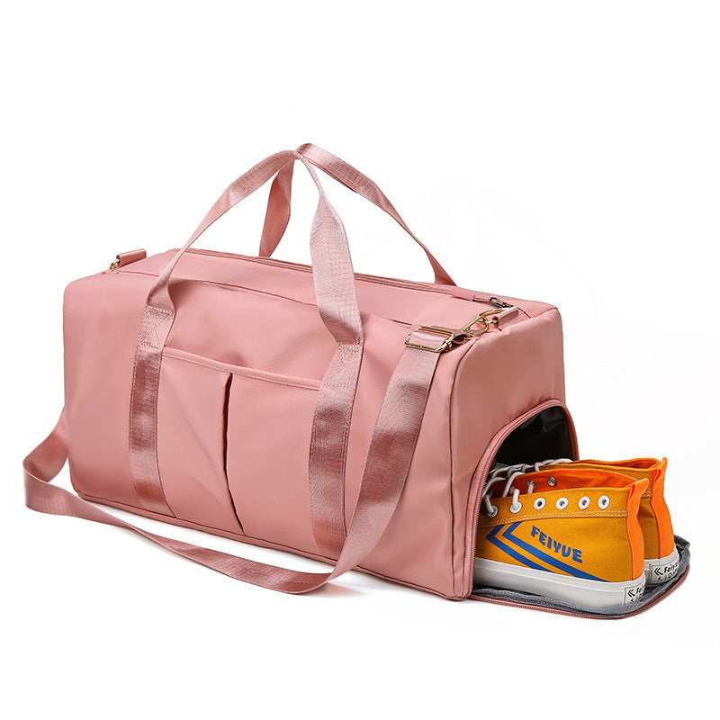 Sporty travel bag with practical outer pockets Kalsten