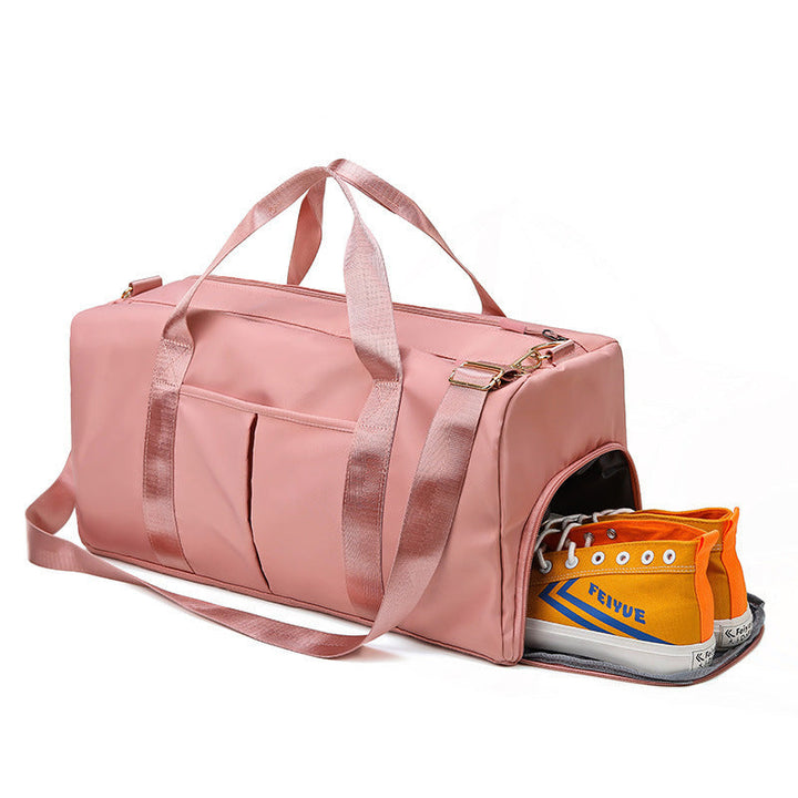 Sporty travel bag with practical outer pockets Kalsten