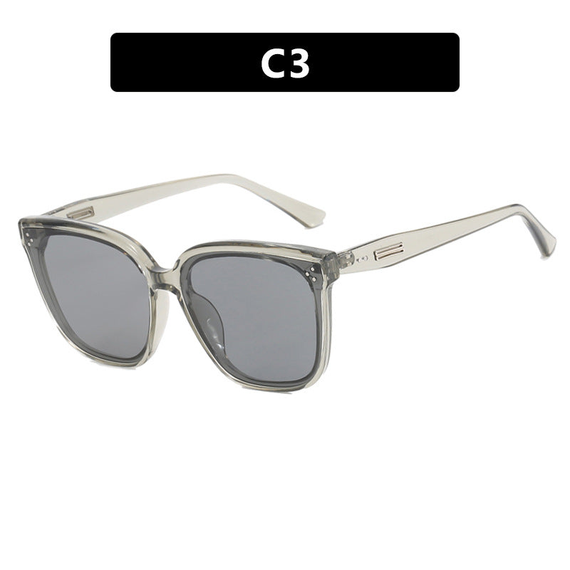 Women's modern oversized sunglasses with elegant, wide frame Kalsten