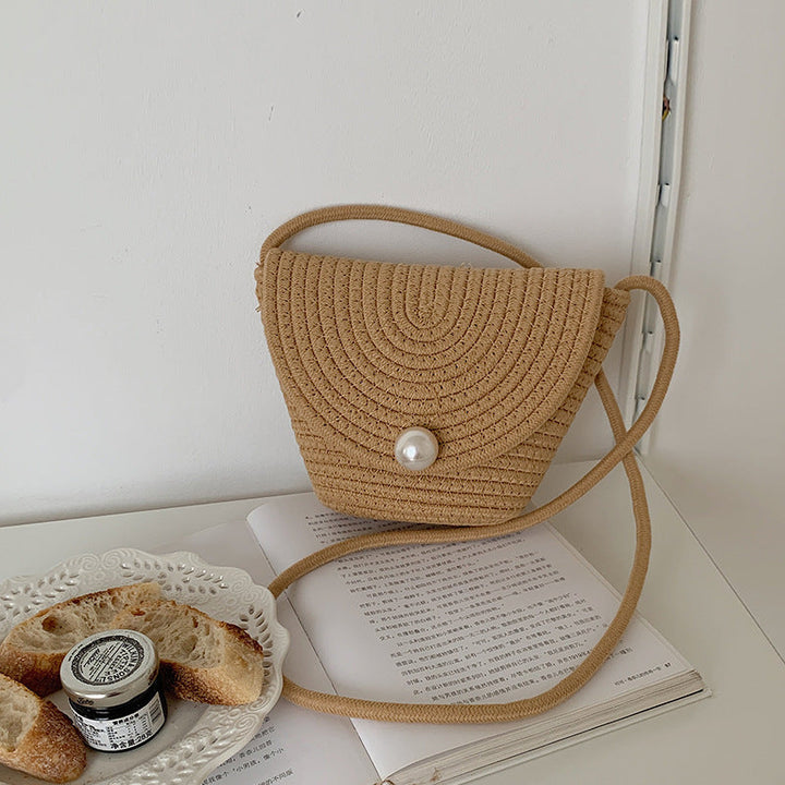Shoulder bag with elegant pearl closure Kalsten