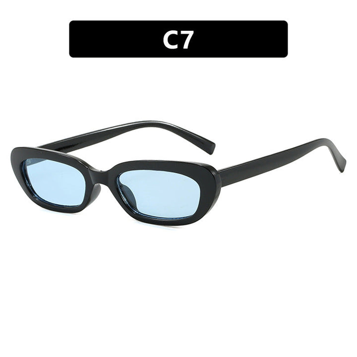 Women's trendy cat-eye sunglasses with transparent plastic frame and UV protection Kalsten