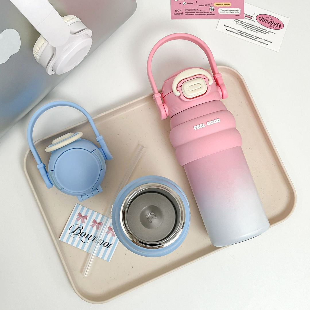 Insulated drinking bottle with innovative closure mechanism Kalsten