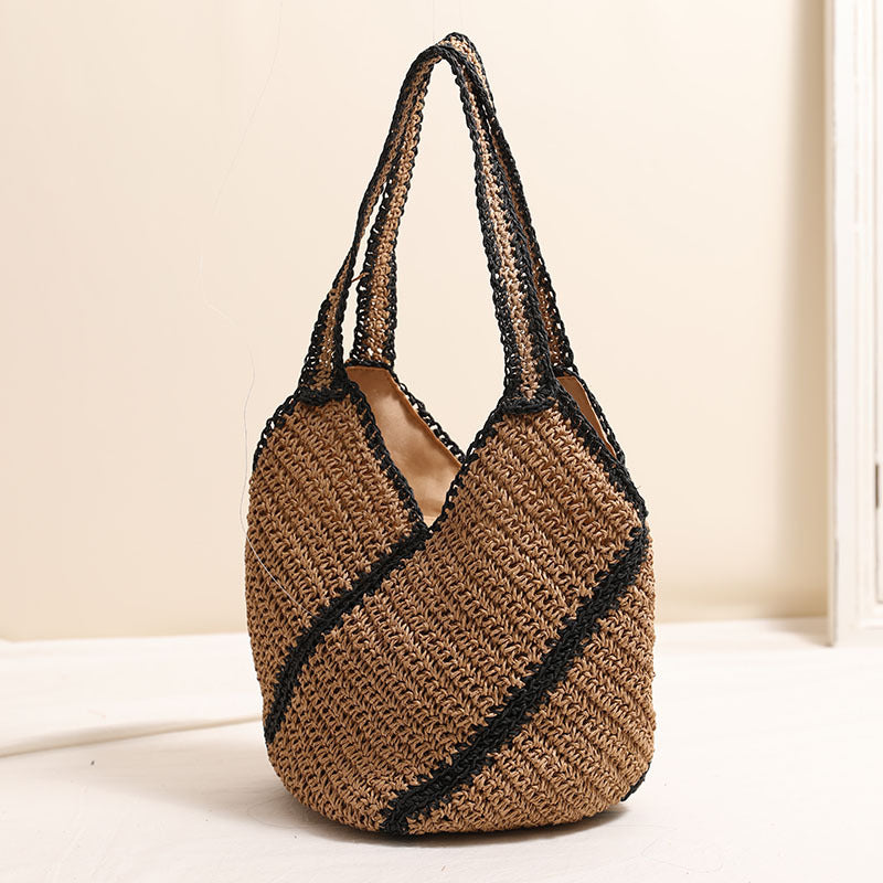 Braided beach bag with fashionable design Kalsten