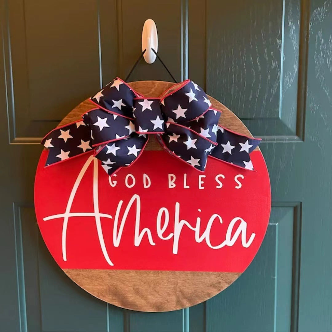 Unisex decorative wooden wall wreath with patriotic lettering Kalsten
