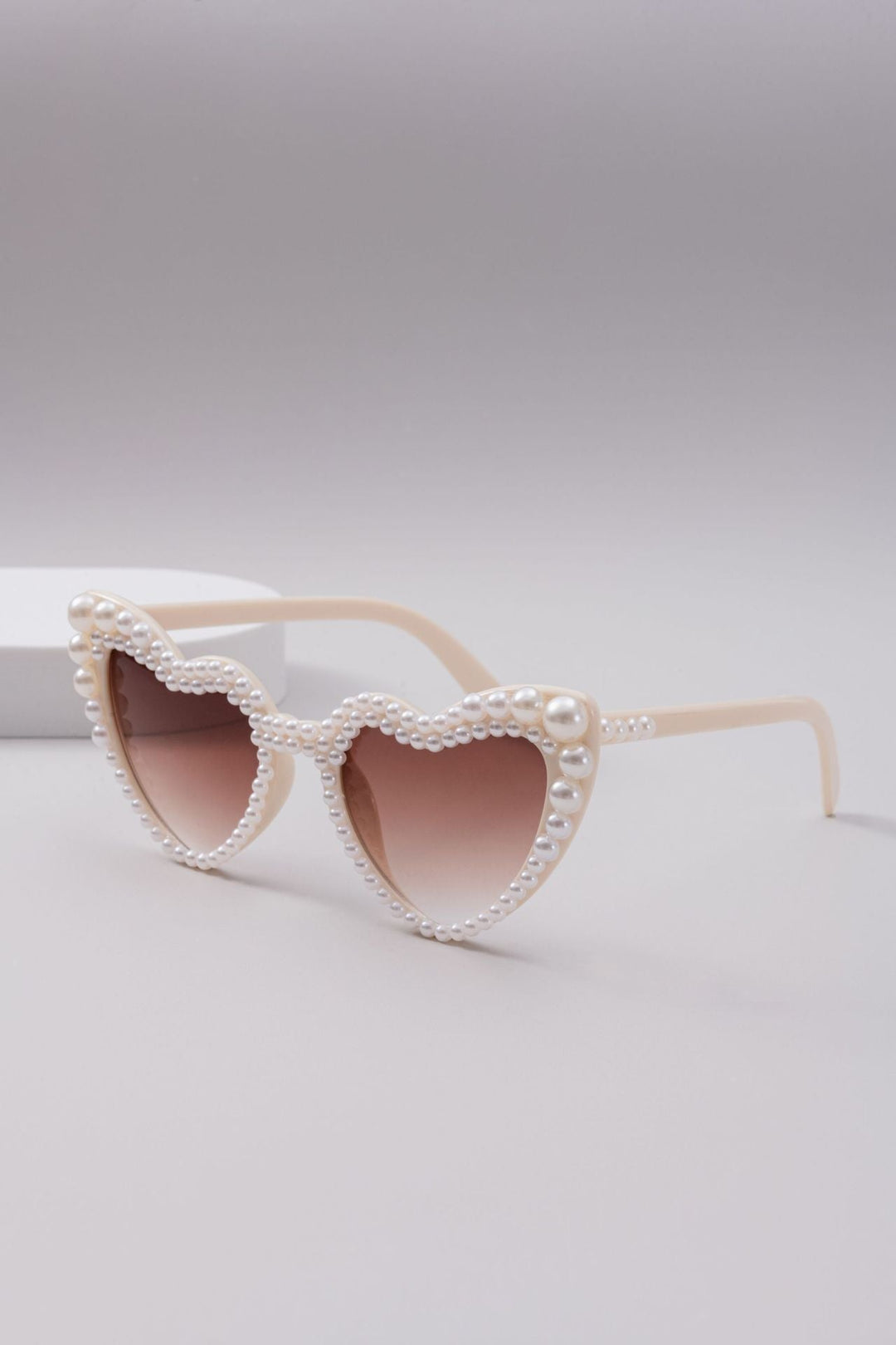 Women’s Designer Sunglasses with Pearl Frame by Kalsten