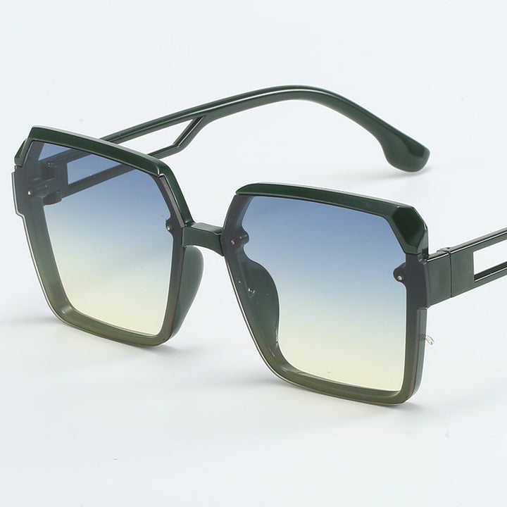 Ladies fashionable square sunglasses with filigree design Kalsten