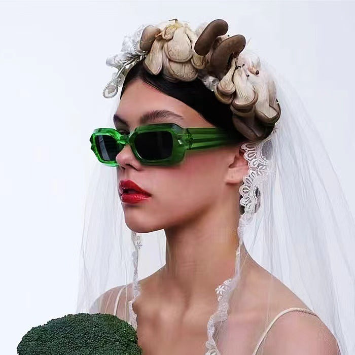 Women's fashionable sunglasses in contemporary design Kalsten