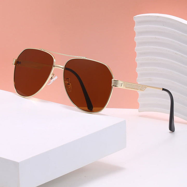 Ladies elegant aviator sunglasses with sturdy metal frame and UV protection Kalsten