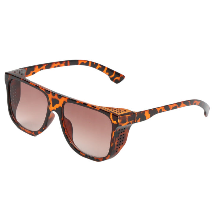 Women's fashionable oversized sunglasses with unique accent Kalsten