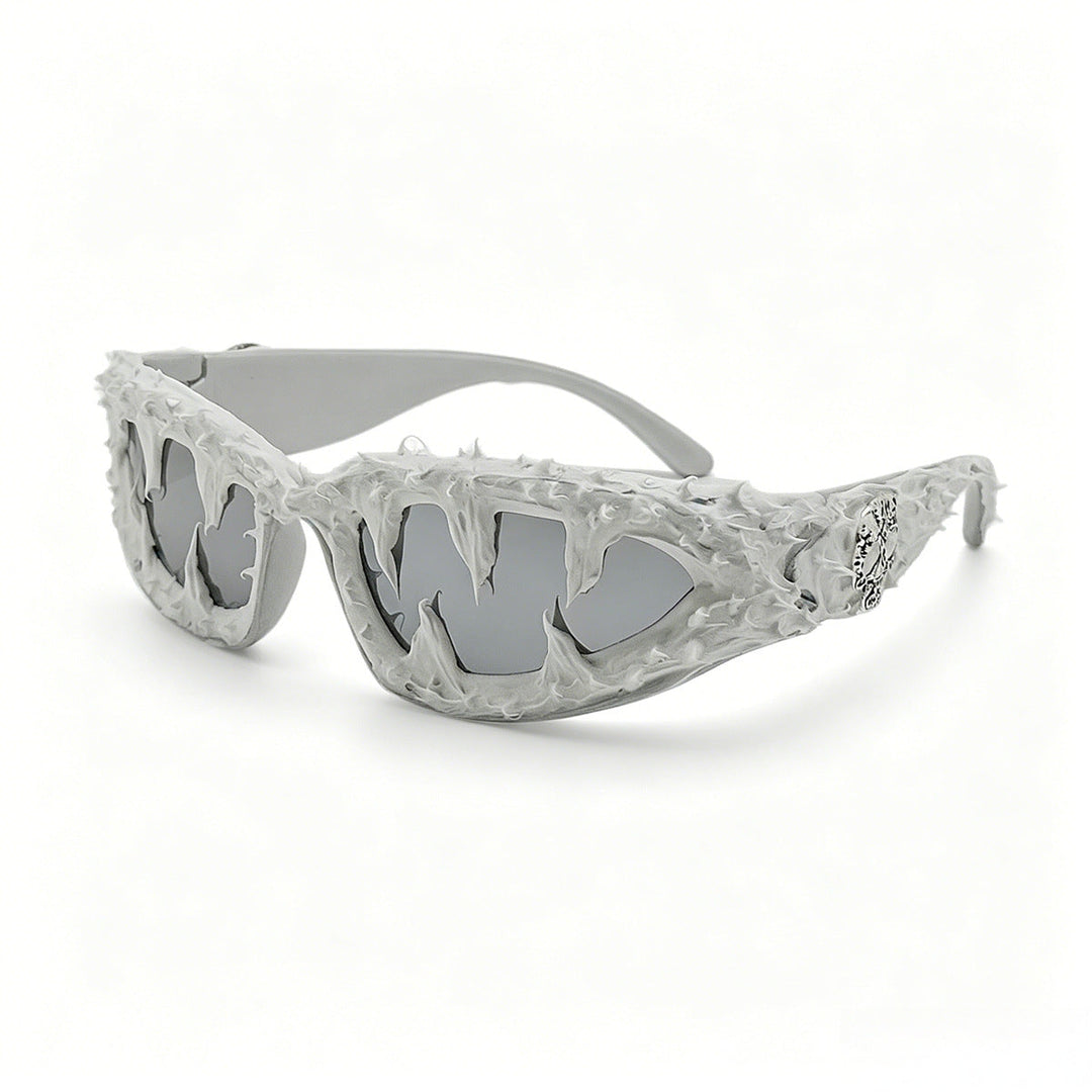 Ladies creative fashion sunglasses with unique spikes and skull design Kalsten