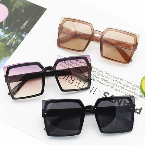 Women's Fashion Square Sunglasses with Stylish Two-Tone Frame Kalsten