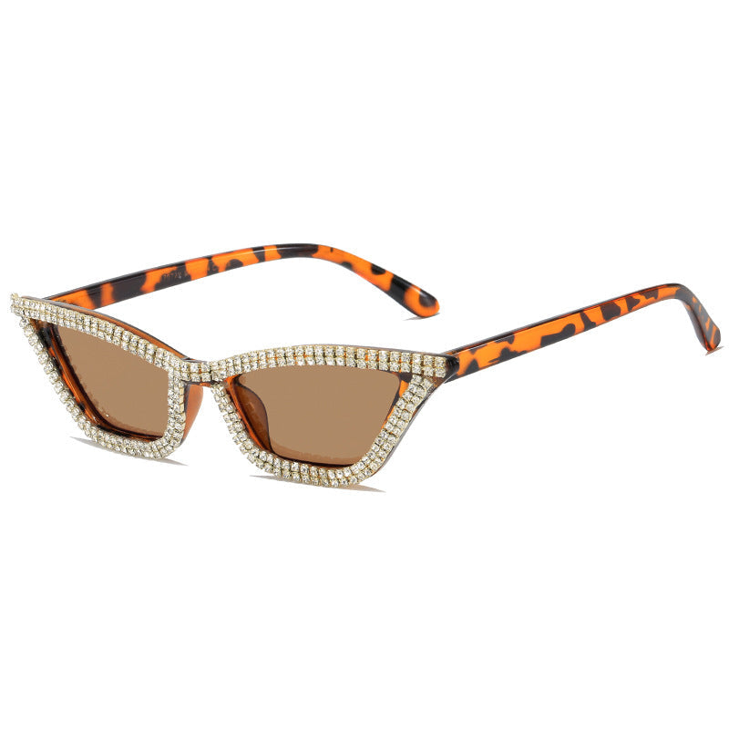 Women extravagant Cat-Eye sunglasses with sparkling crystal frame Kalsten