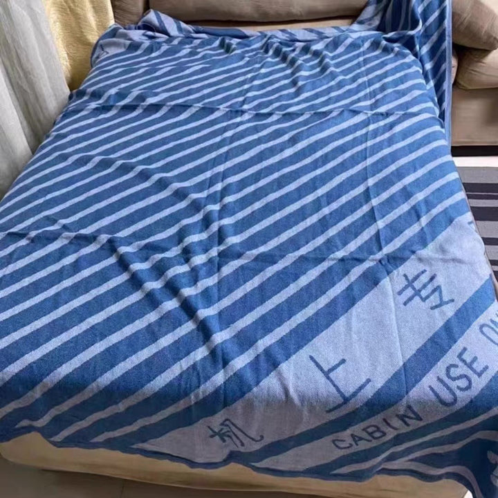 Cozy Throw Blanket Kalsten