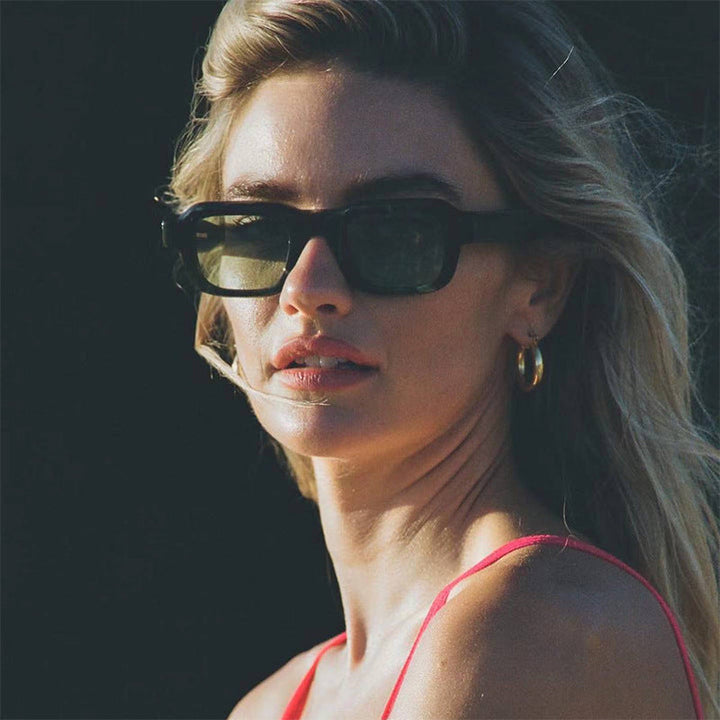 Women Retro-inspired sunglasses in striking design Kalsten