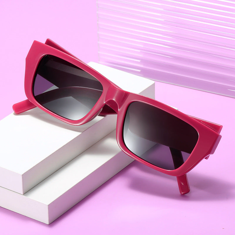 Women's fashionable rectangular sunglasses in innovative design Kalsten