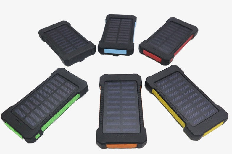 Solar power bank with high charging efficiency and robust housing Kalsten