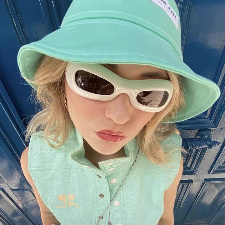 Women’s retro-inspired sunglasses with stylish frame and UV protection Kalsten