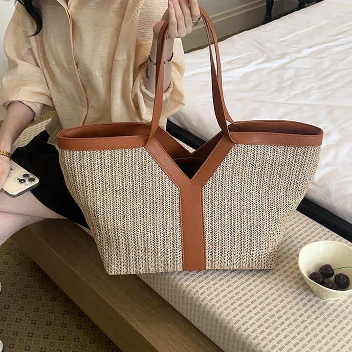 Generous and Stylish Shopping Bag Kalsten