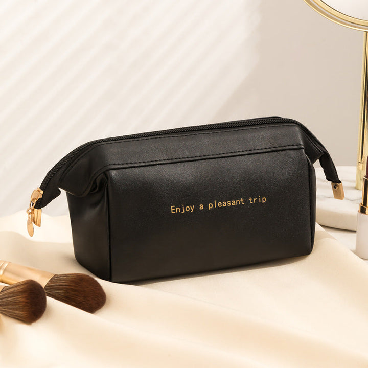 Travel-Friendly Makeup Pouch Kalsten