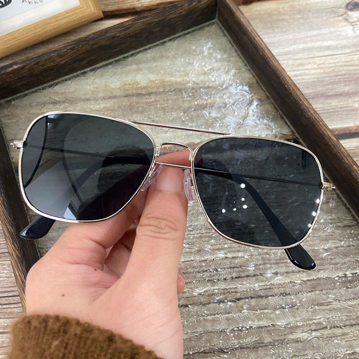 Fashionable metal sunglasses Kalsten