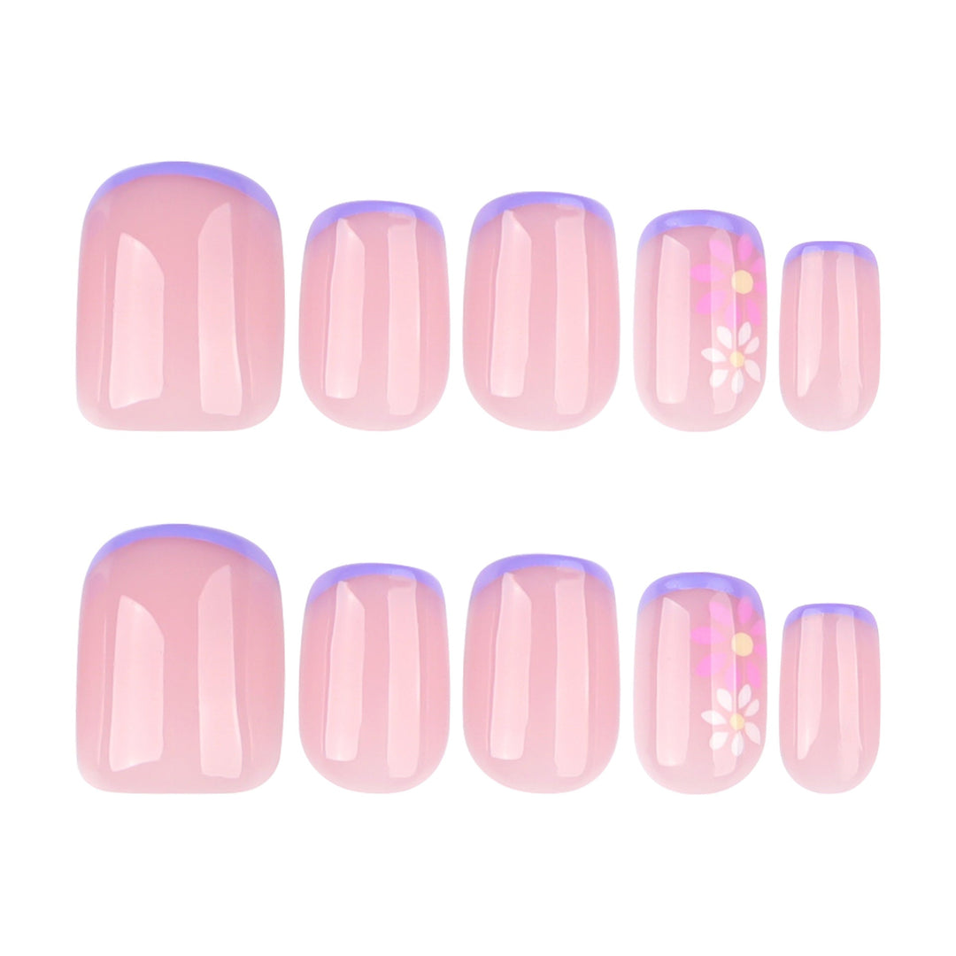 Floral Accent Press-On Nail Tips Kalsten
