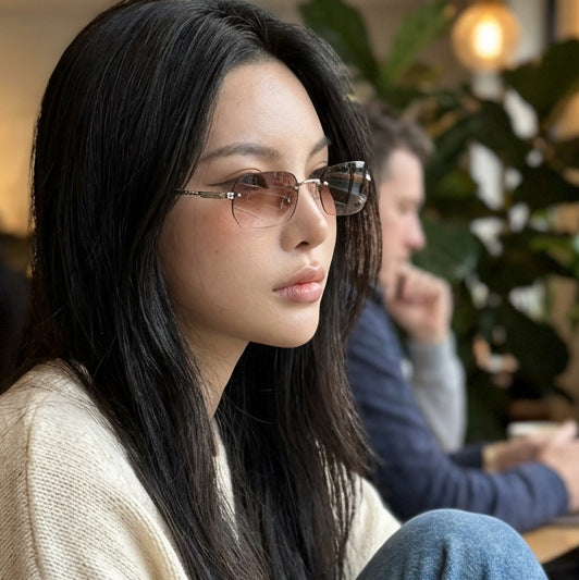 Women’s geometric sunglasses with filigree metal frame Kalsten