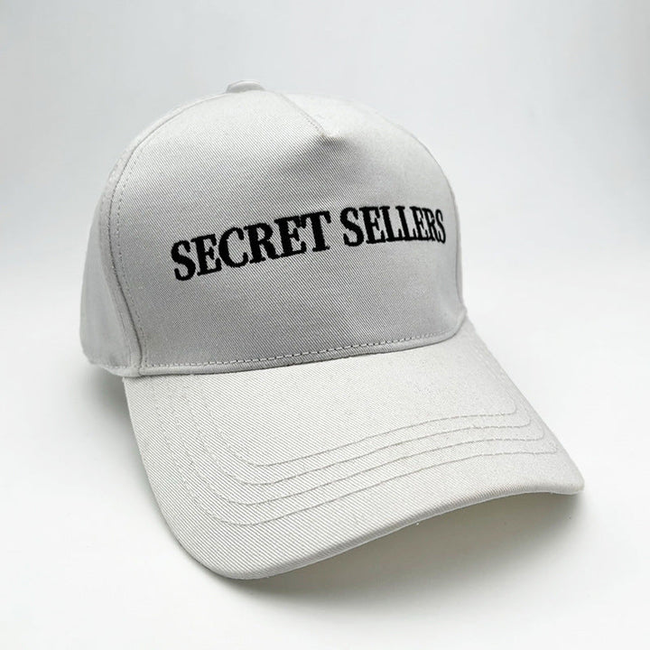 Women's Elegant Baseball Cap with High-Quality Embroidery Kalsten