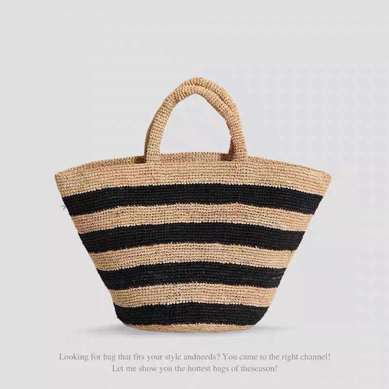 Handwoven beach bag in modern striped pattern Kalsten
