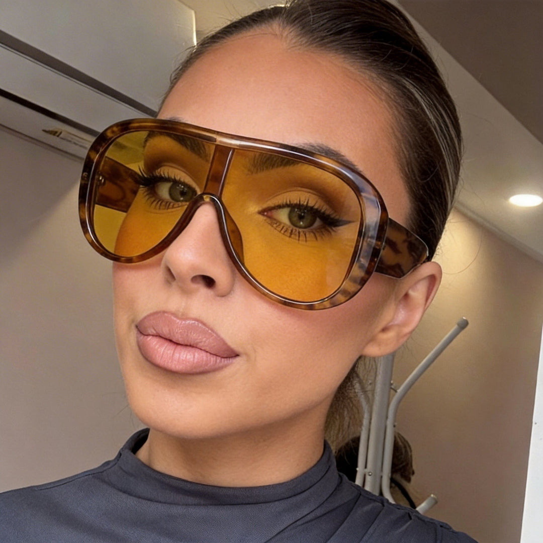 Women's oversized sports sunglasses in retro-inspired design Kalsten