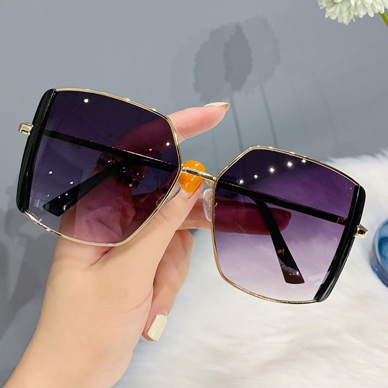 Women's oversized sunglasses with glamorous frame Kalsten