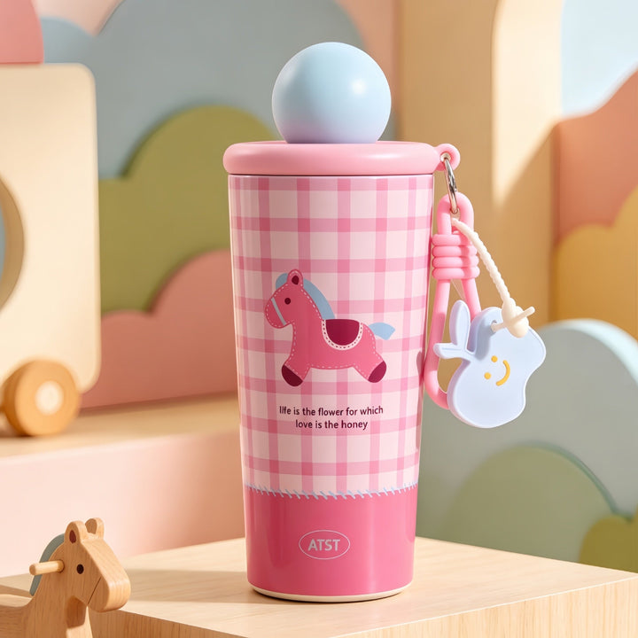 Stylish water bottle with individual pendant Kalsten